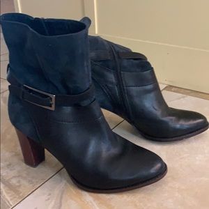 Clark above the ankle leather and suede boot